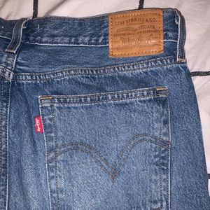 levi jeans